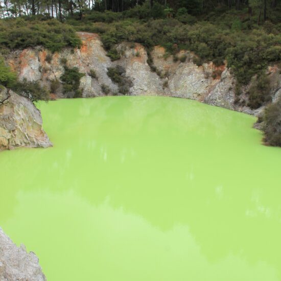 Rotorua green pool